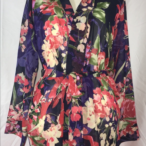 Navy Floral Robe - Picture 5 of 5